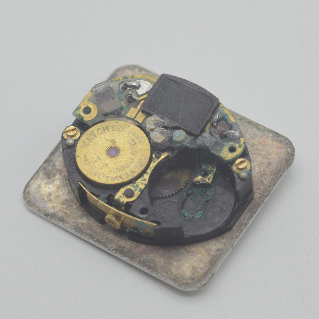 Omega Quartz Movement Complete Damaged